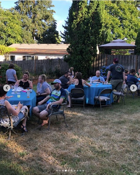 Waiting for the auction tables to close